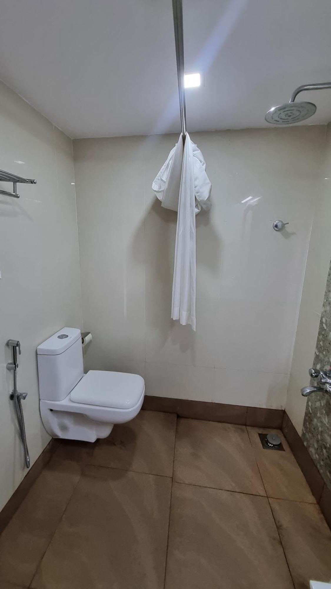 Hotel Savera Park Thrissur Exterior photo